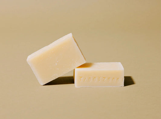 Seife08_Produkt_Image_03_1100x_99f7cb01-73e7-484d-a530-4f454a11818b - kostbar