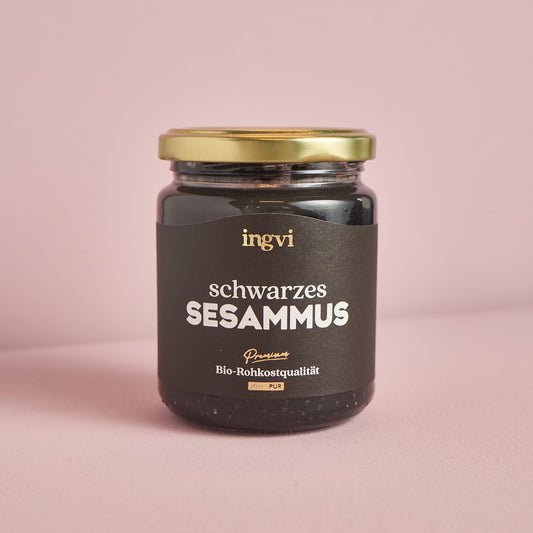 ingvi-sesammus-schwarz-tahin-rohkostqualitaet-bio-250g_db815443-78a3-4924-ad37-f195ca0047df - kostbar